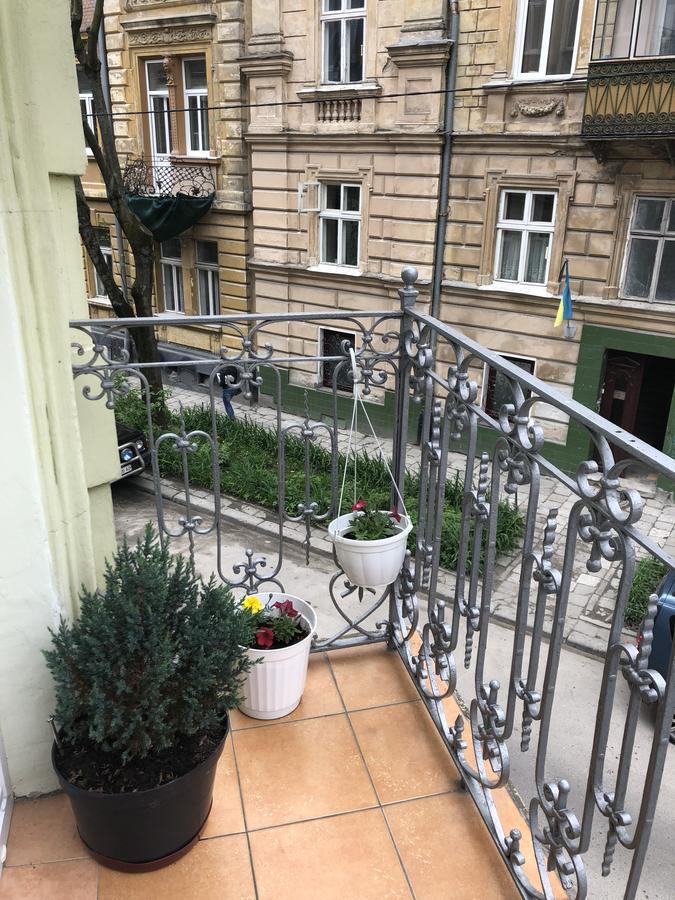 Apartment Glebova Lviv Exterior photo